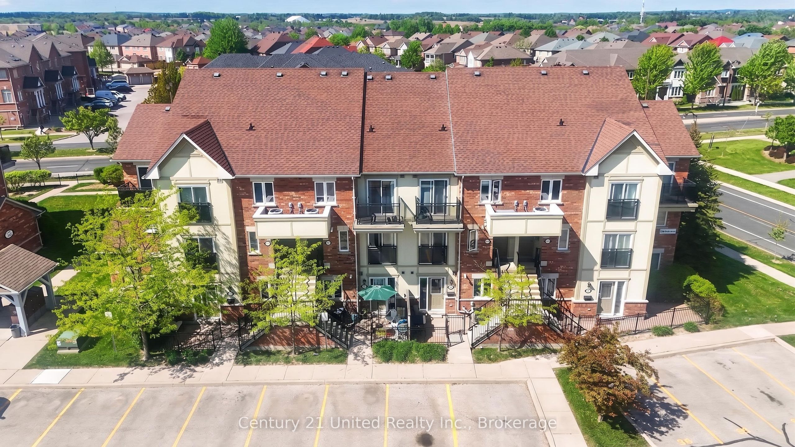 Photo 1 of 50 — 2285 Bur Oak Avenue 30, Markham, ON L6E 0B9