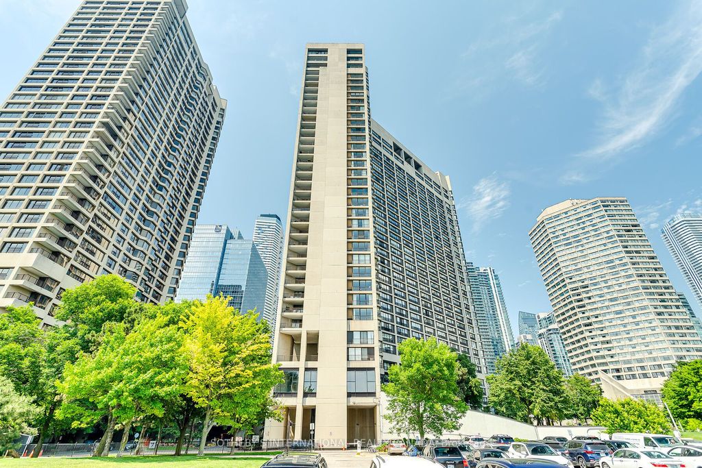 Photo of 33 Harbour Square #3408, Toronto, ON M5J 2G2 (MLS # C12417306)
