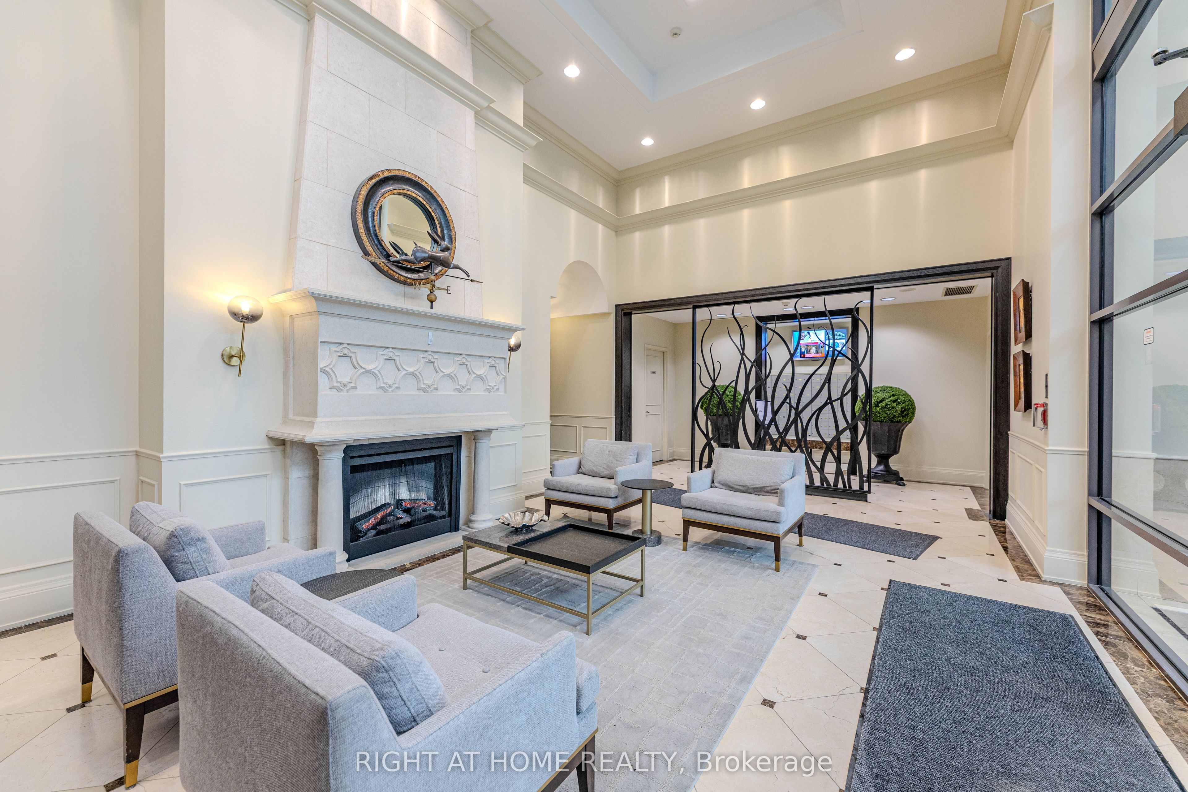 330 Red Maple Road 801