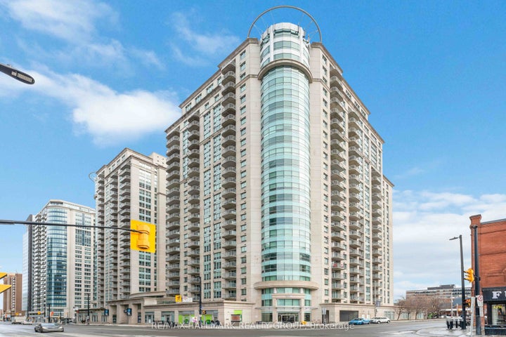 Photo 1 of 33 — 200 Rideau Street 608, Lower Town - Sandy Hill, ON K1N 5Y1