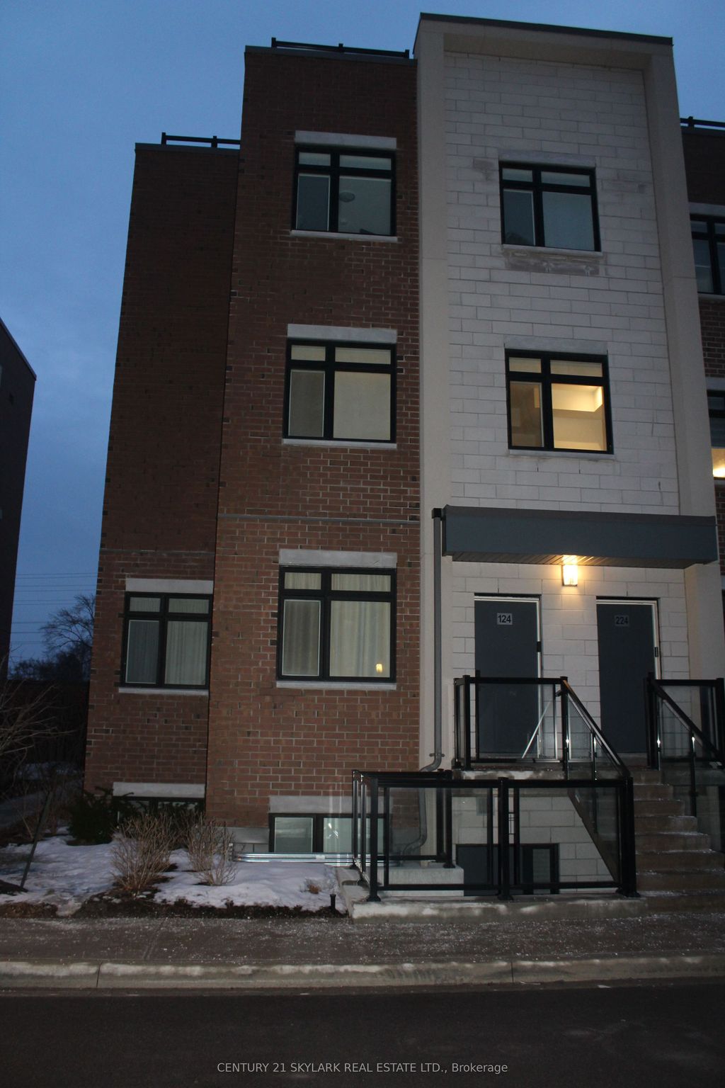 Photo of 1070 Douglas McCurdy Common #124, Mississauga, ON L5G 0C6 (MLS # W12852692)