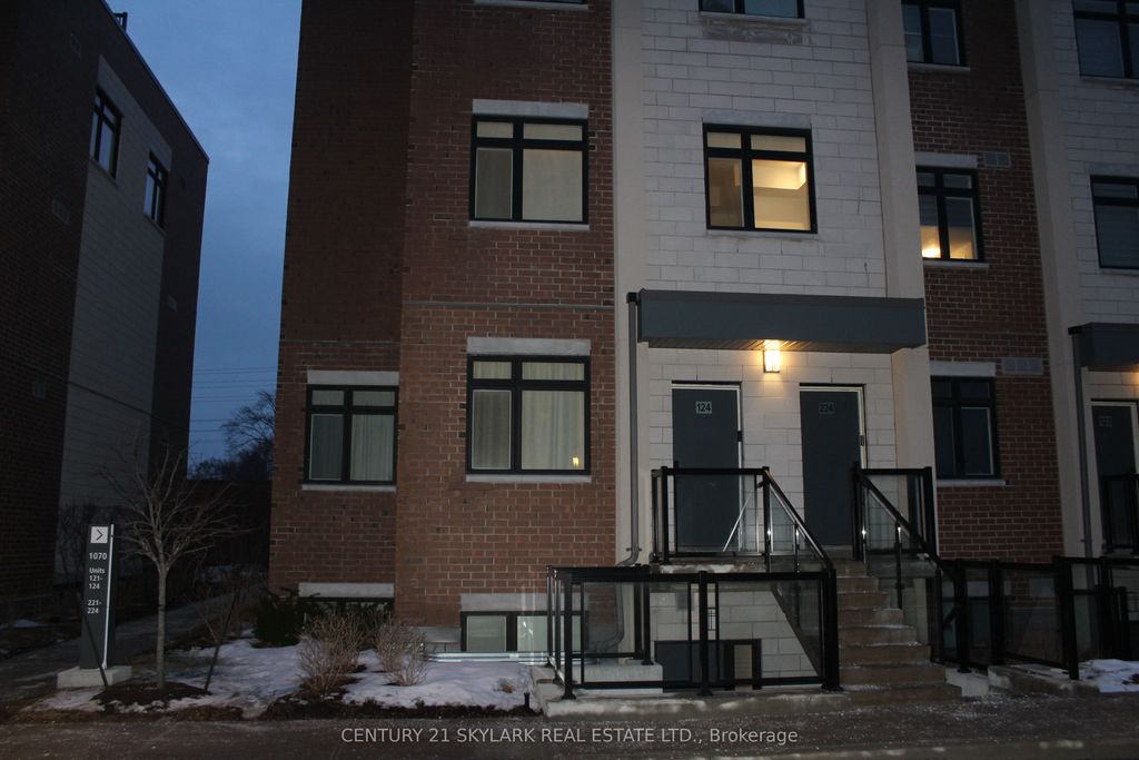 Photo of 1070 Douglas McCurdy Common #124, Mississauga, ON L5G 0C6 (MLS # W12852692)