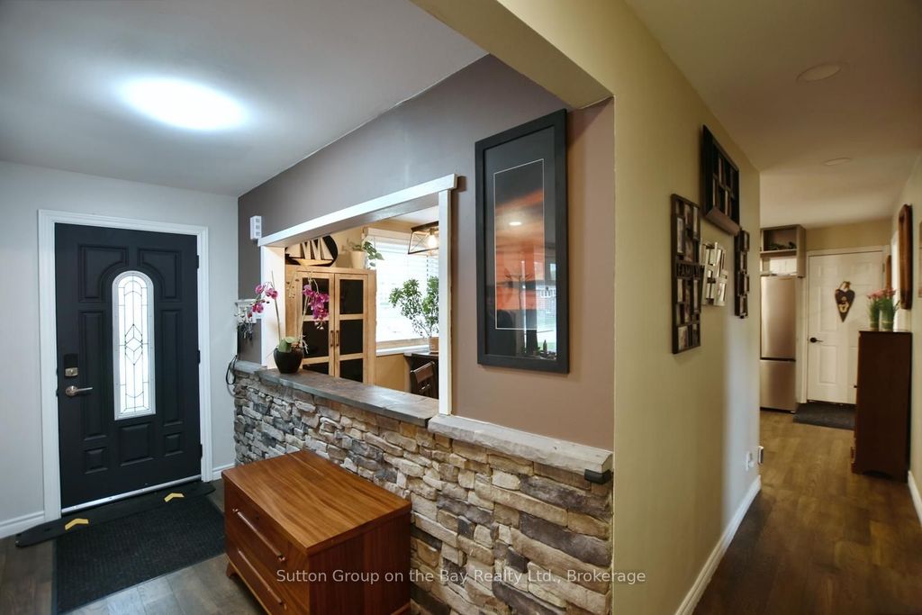 Photo of 238 McCrea Drive, Clearview, ON L0M 1S0 (MLS # S13132194)