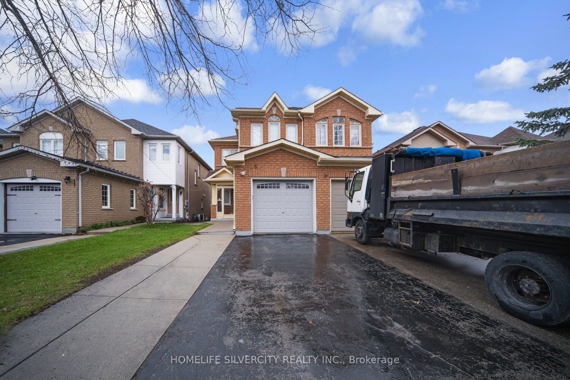 35 Velvet Grass Lane