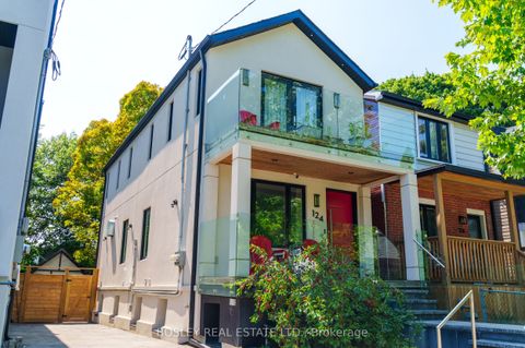 124 Coleridge Avenue Toronto ON M4C 4H6
