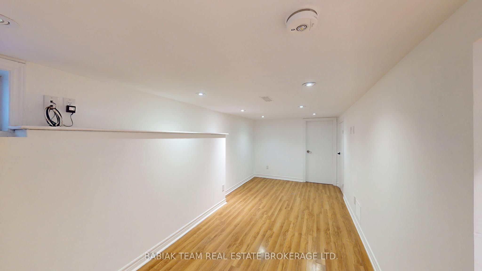 709 Willard Avenue Lower