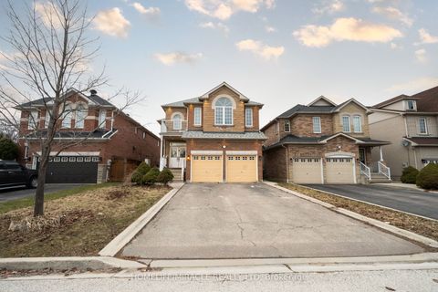643 Warhol Way Mississauga ON L5W 1L4