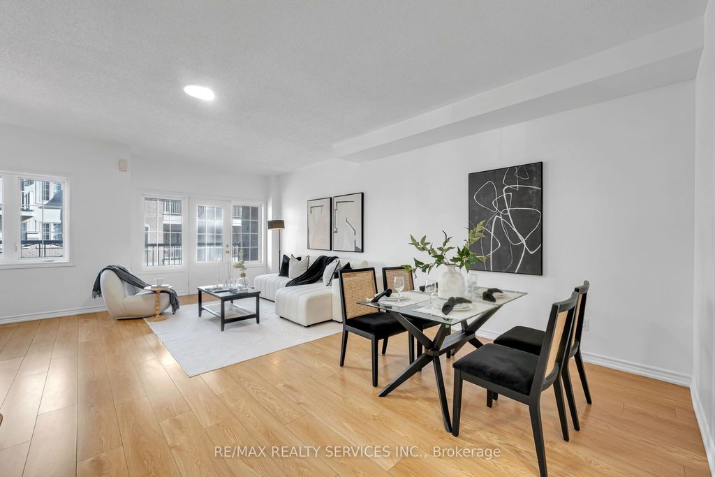 Photo of 6 Rabbit Run Way, Brampton, ON L6Z 0B4 (MLS # W13058924)