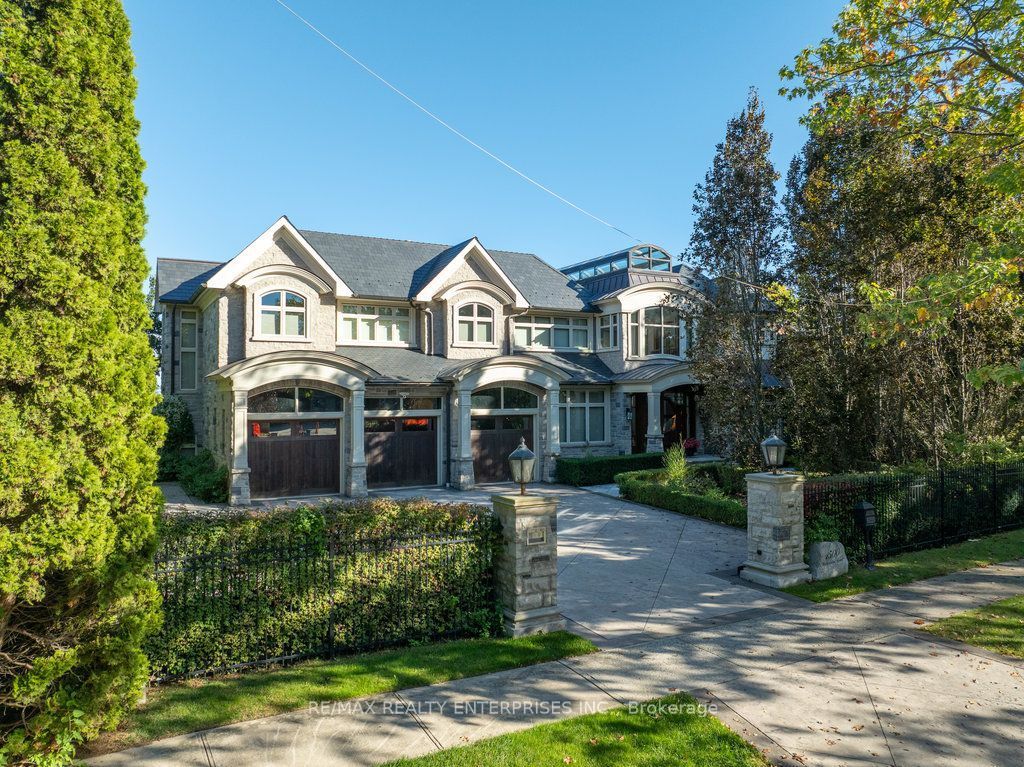 Photo of 1500 Watersedge Road, Mississauga, ON L5J 1A4 (MLS # W13545442)