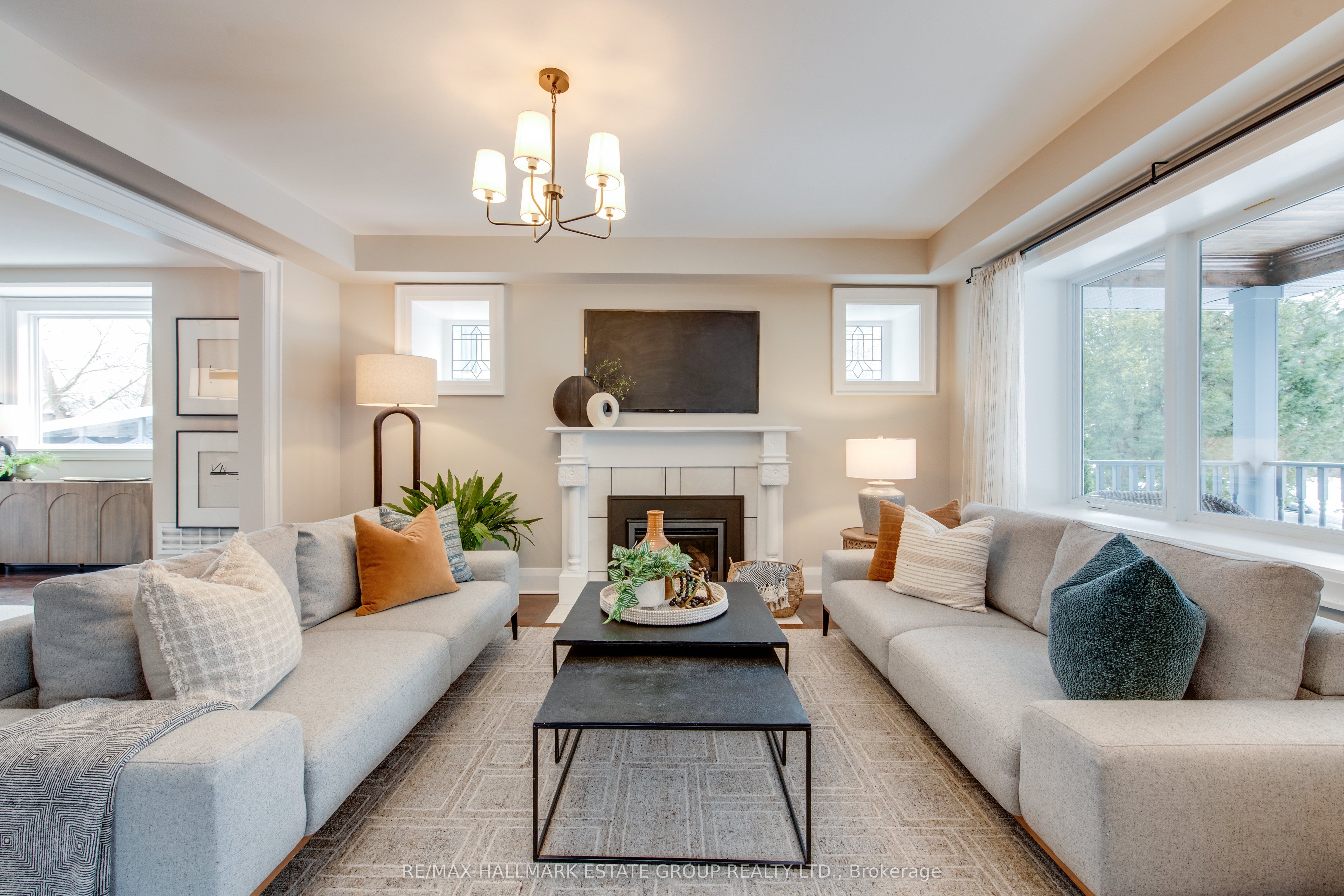 25 Neville Park Boulevard