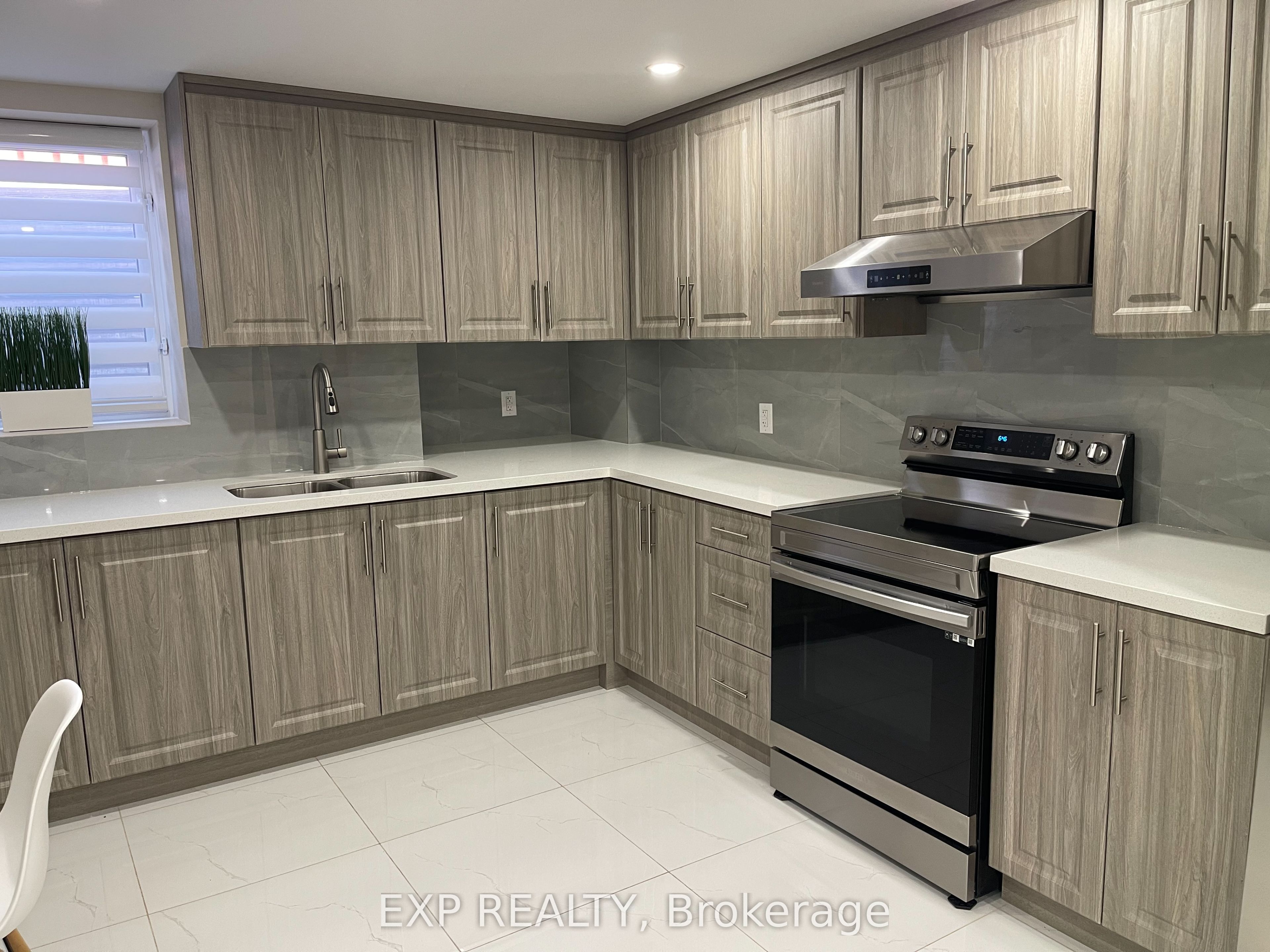 1396 Kidlington Gate BSMT