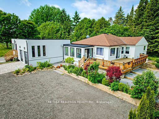 2821 Mount Albert Road