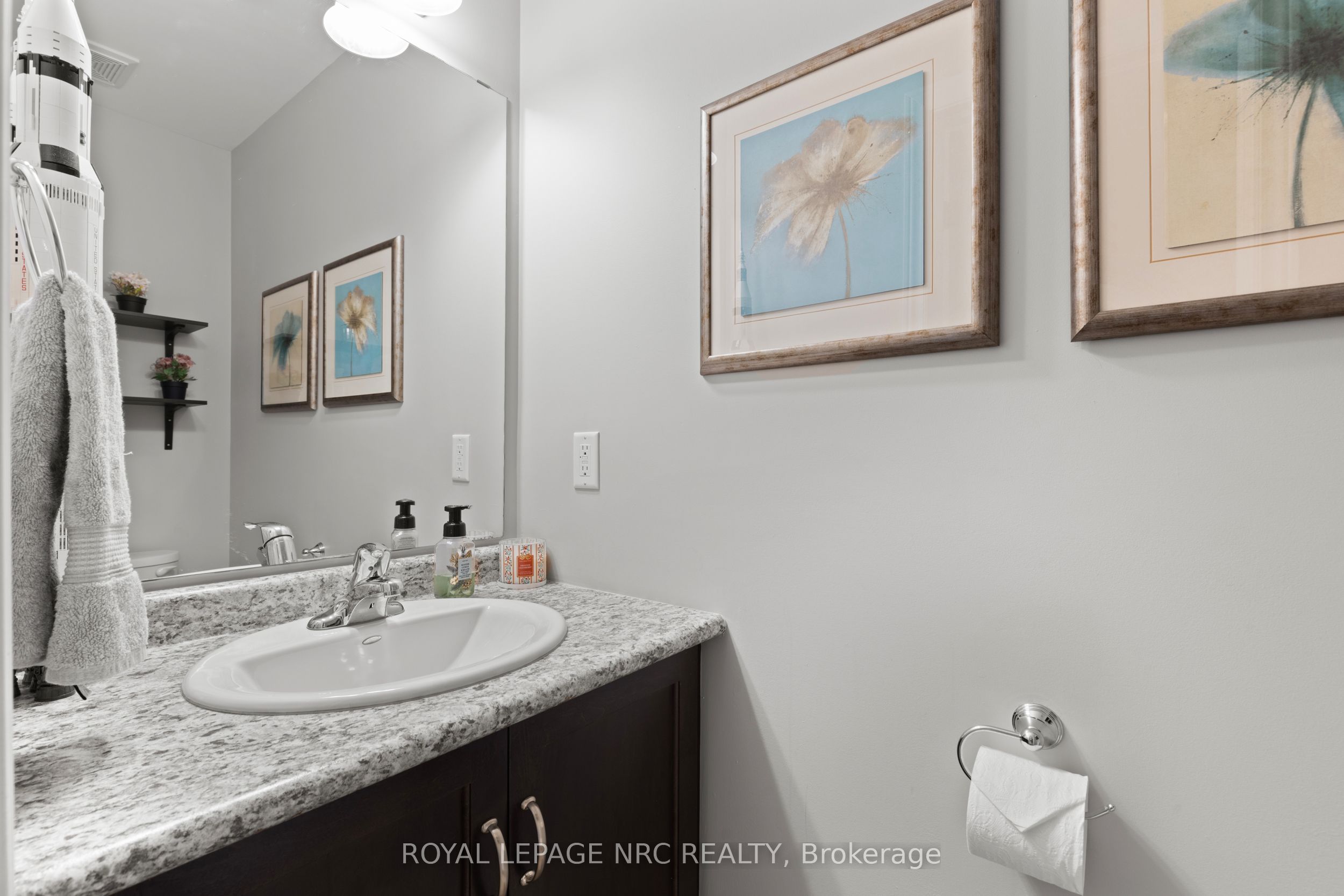 377 Glancaster Road 15