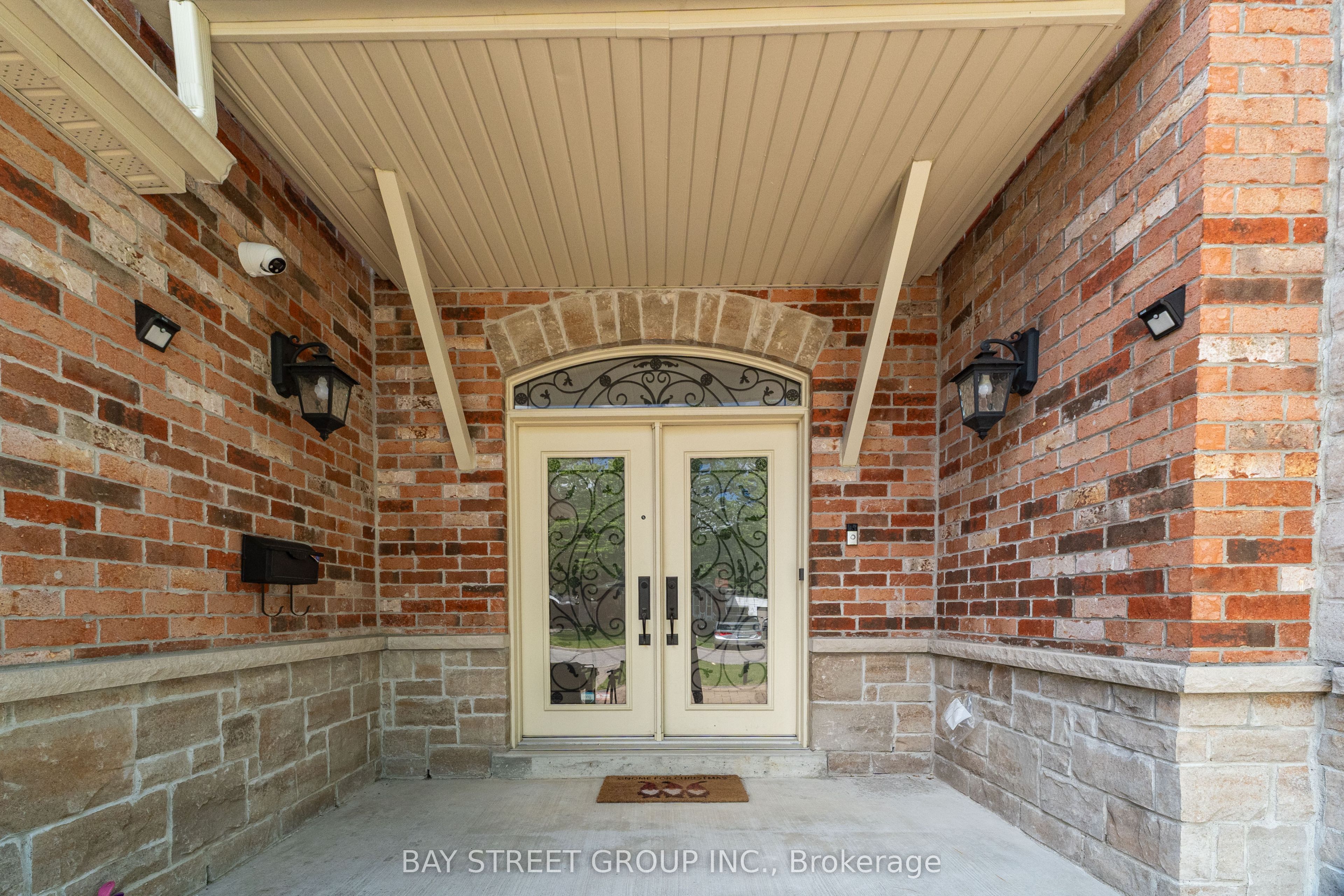 24 Murray Avenue