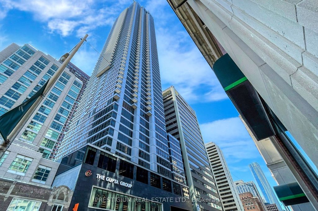 Photo of 395 Bloor Street E #2711, Toronto, ON M4W 0B4 (MLS # C12526894)
