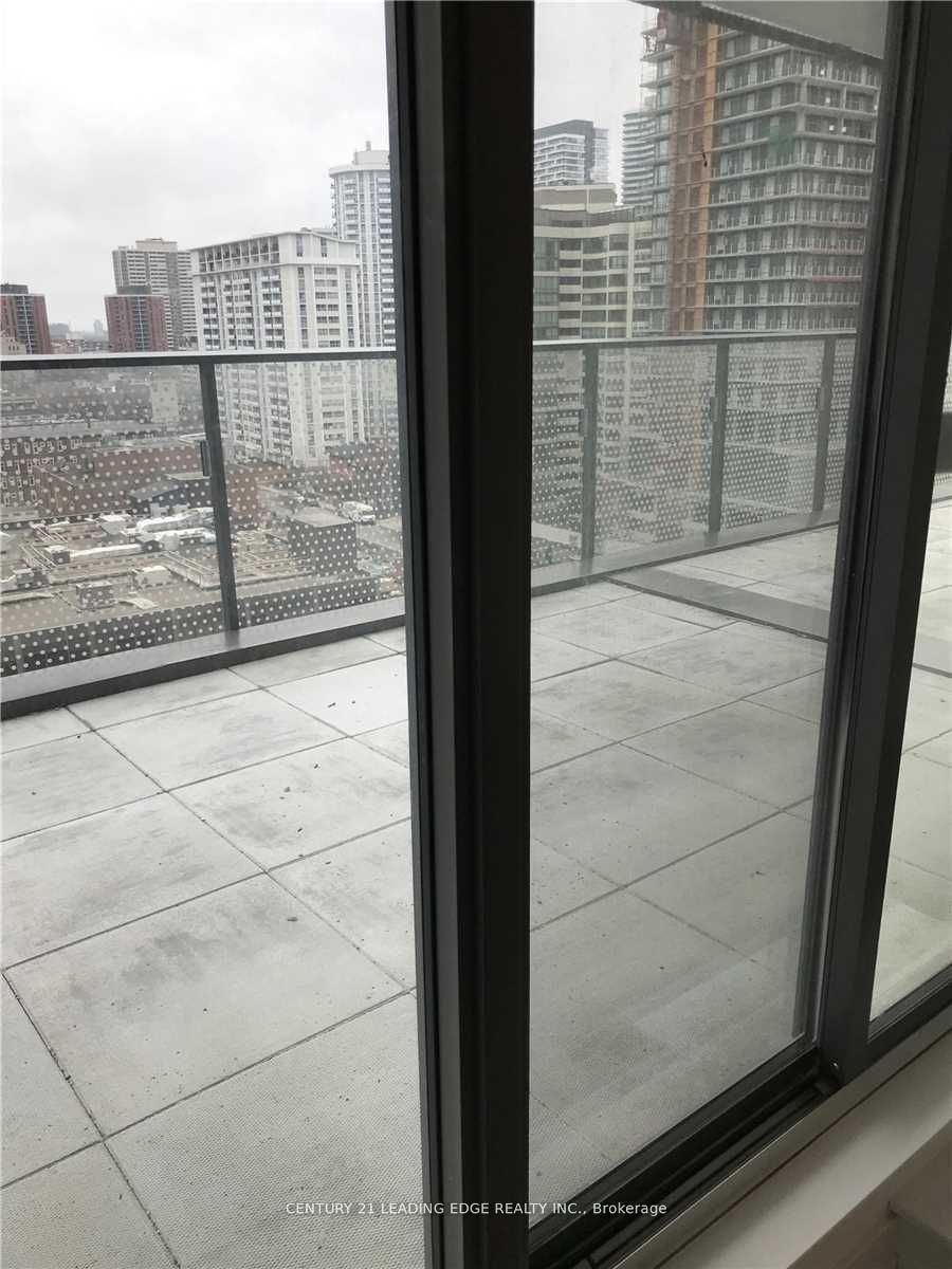 11 Wellesley Street W 801