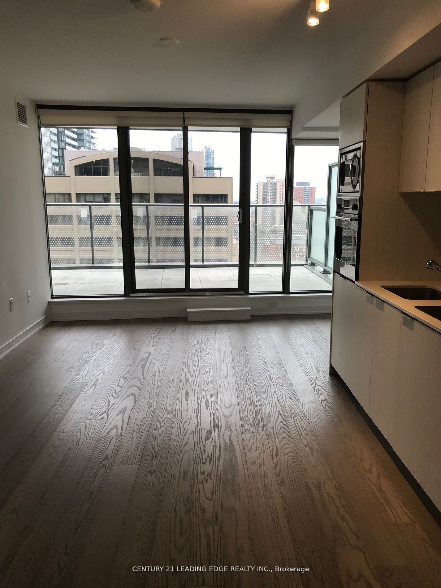 11 Wellesley Street W 801