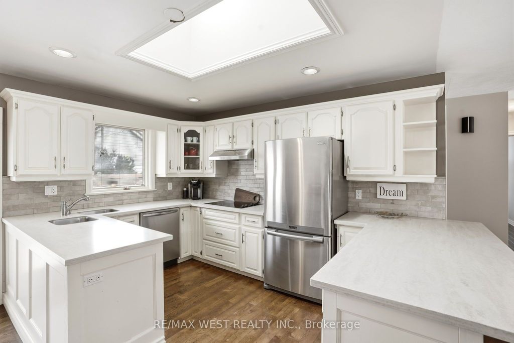 Photo of 3570 Rittenhouse Road, Lincoln, ON L0R 2C0 (MLS # X12824662)