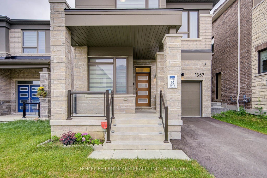 Photo of 1857 Weeping Willow Lane, Pickering, ON L1Y 0B5 (MLS # E13661286)