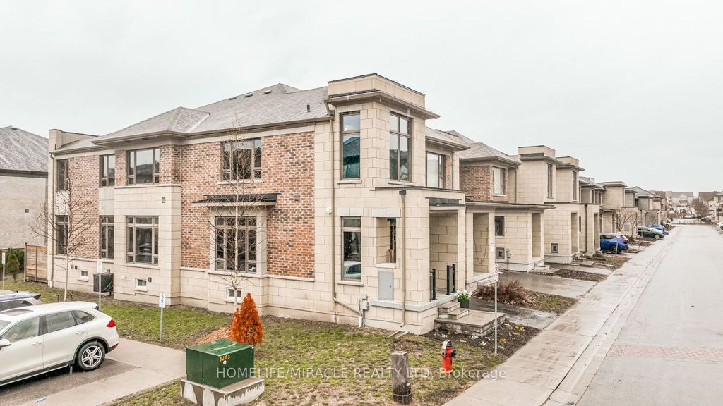 Photo of 58 Donald Fleming Way #136, Whitby, ON L1R 0N8 (MLS # E13104986)