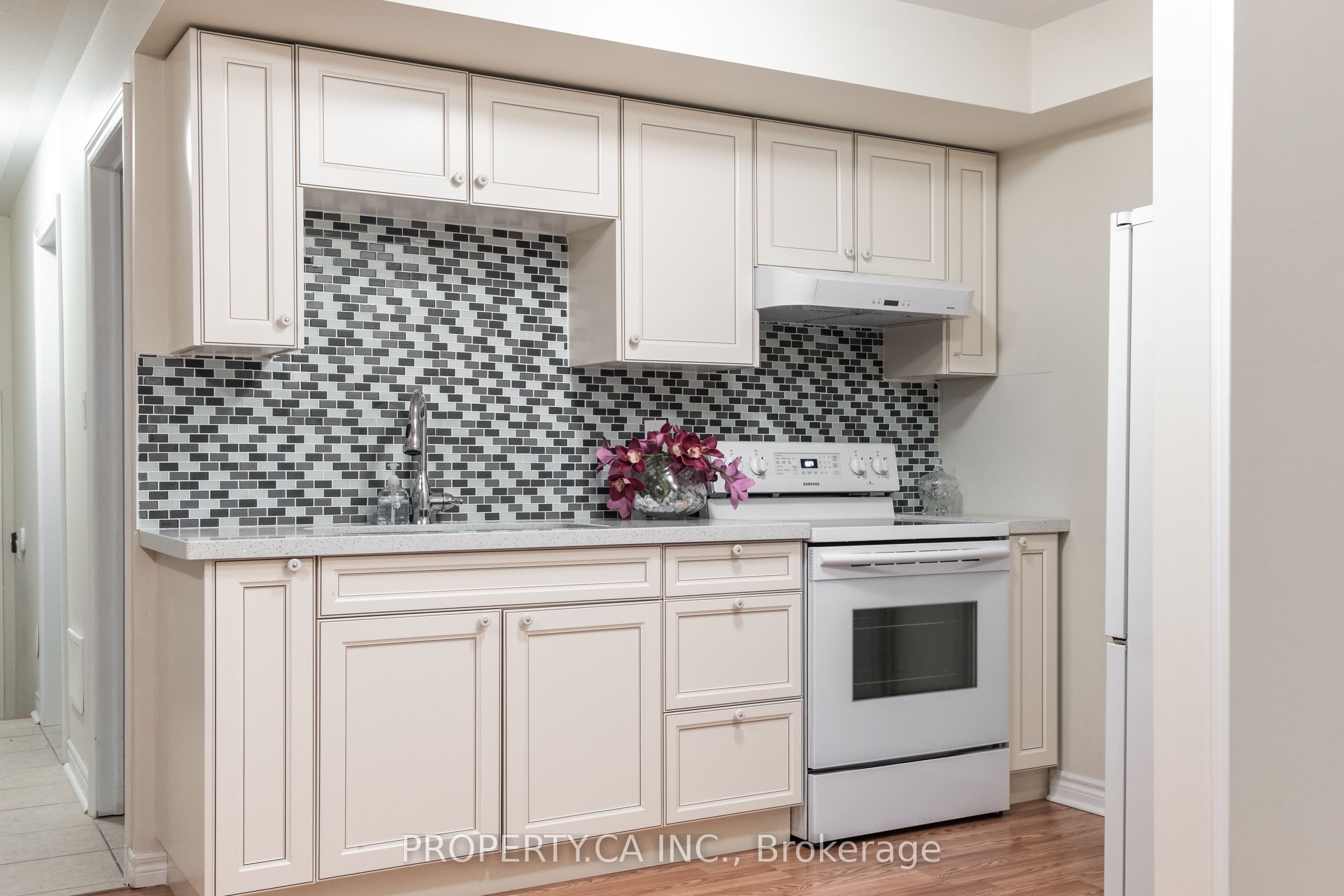 70 Grand Trunk Avenue Lower