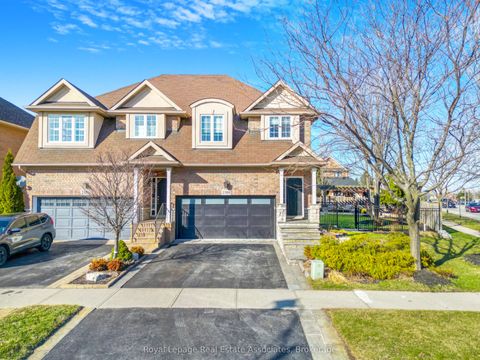 2388 Stone Glen Crescent Oakville ON L6M 0C7