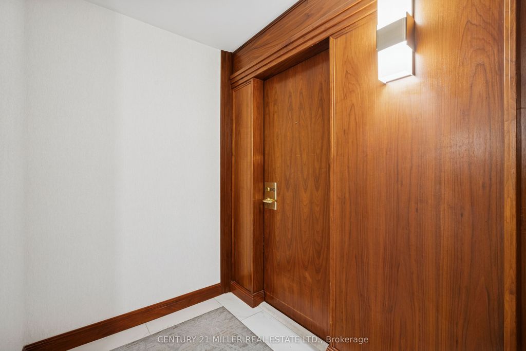Photo of 1 Palace Pier Court #4009, Toronto, ON M8V 3W9 (MLS # W12546290)
