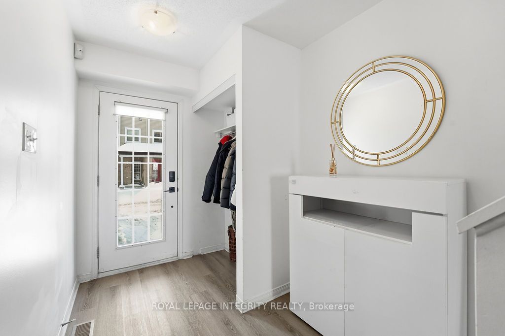 Photo of 404 Sadar Private, Barrhaven, ON K2J 3T3 (MLS # X12754370)