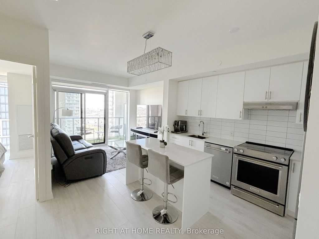 Photo of 9000 Jane Street #1704, Vaughan, ON L4K 0M6 (MLS # N13080150)