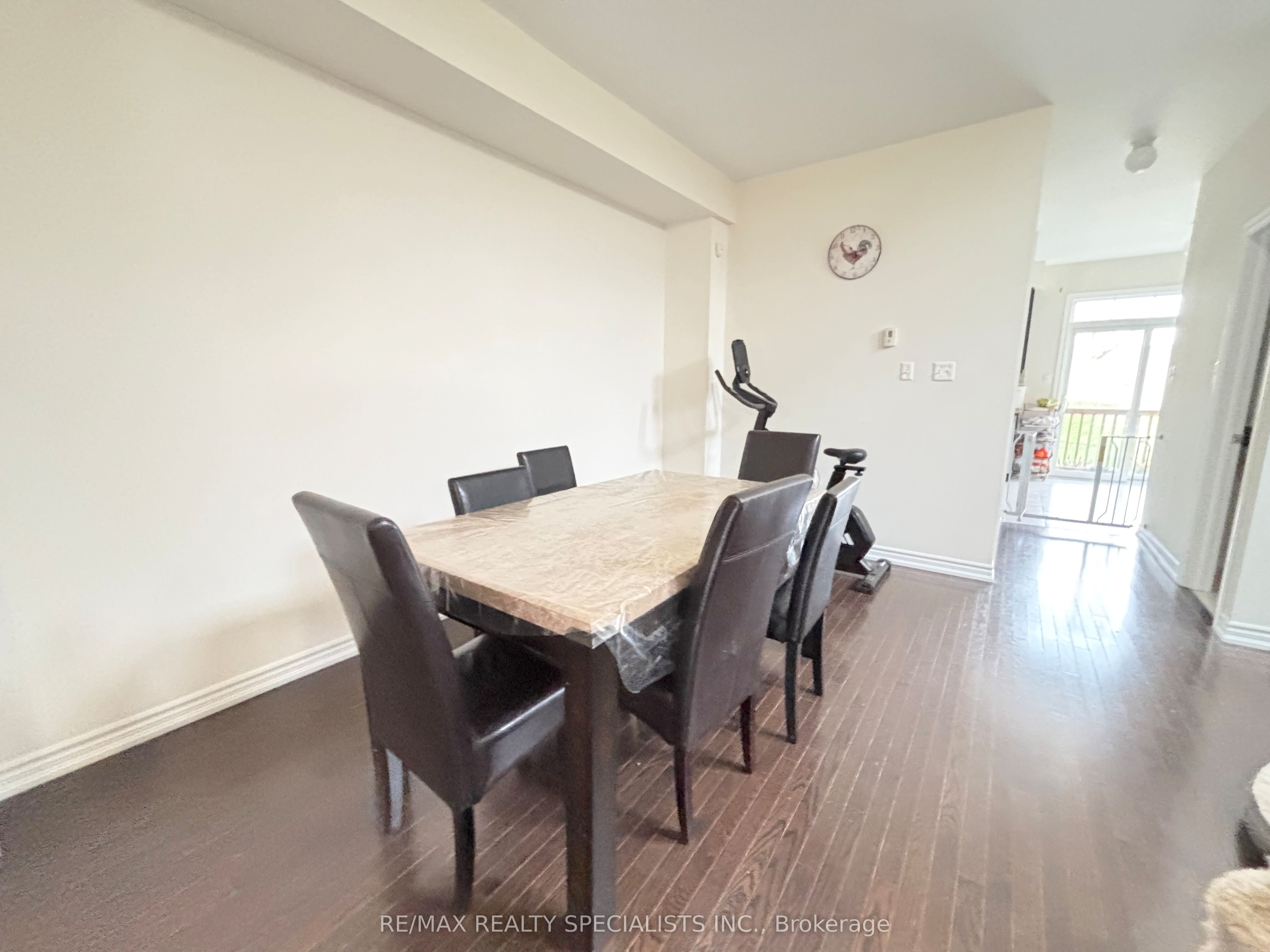 10 Porter Avenue West Avenue W 53