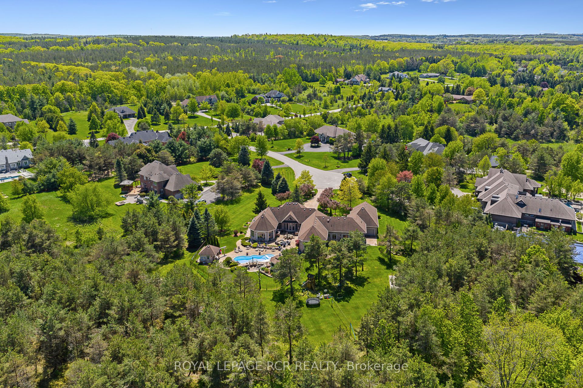 7 Sugarbush Lane