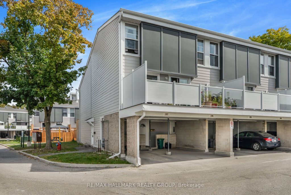 Photo of 3445 UPLANDS Drive #107, Hunt Club - Windsor Park Village and Area, ON K1V 9N5 (MLS # X12596432)