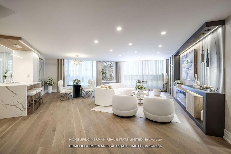 240 Heath Street W 1002