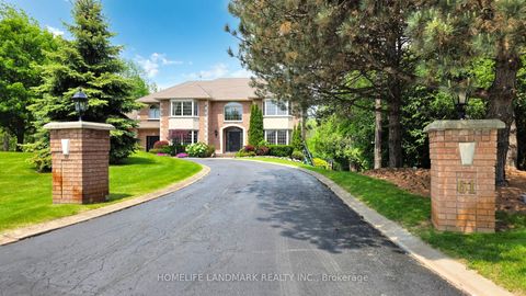 61 SHERRICK Drive Whitchurch-Stouffville ON L4A 2E9