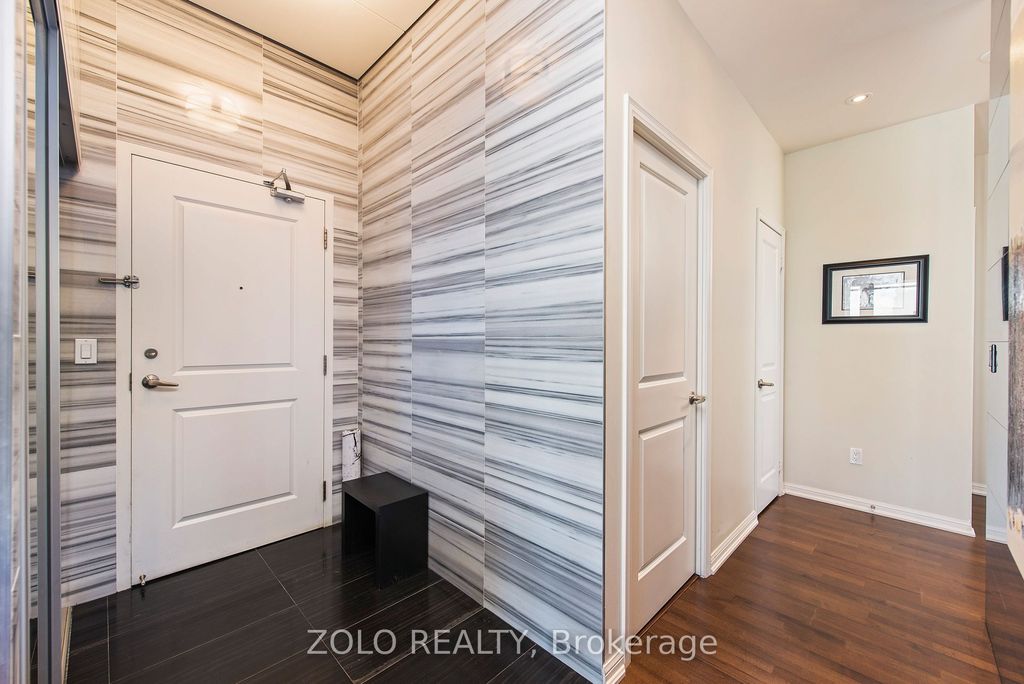 Photo of 628 Fleet Street #3403, Toronto, ON M5V 1A8 (MLS # C12351465)