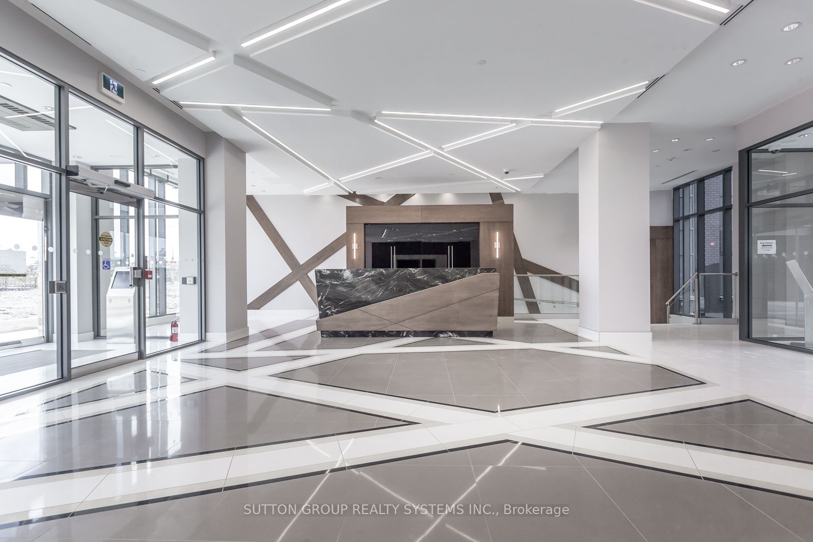 5025 Four Springs Avenue 1204