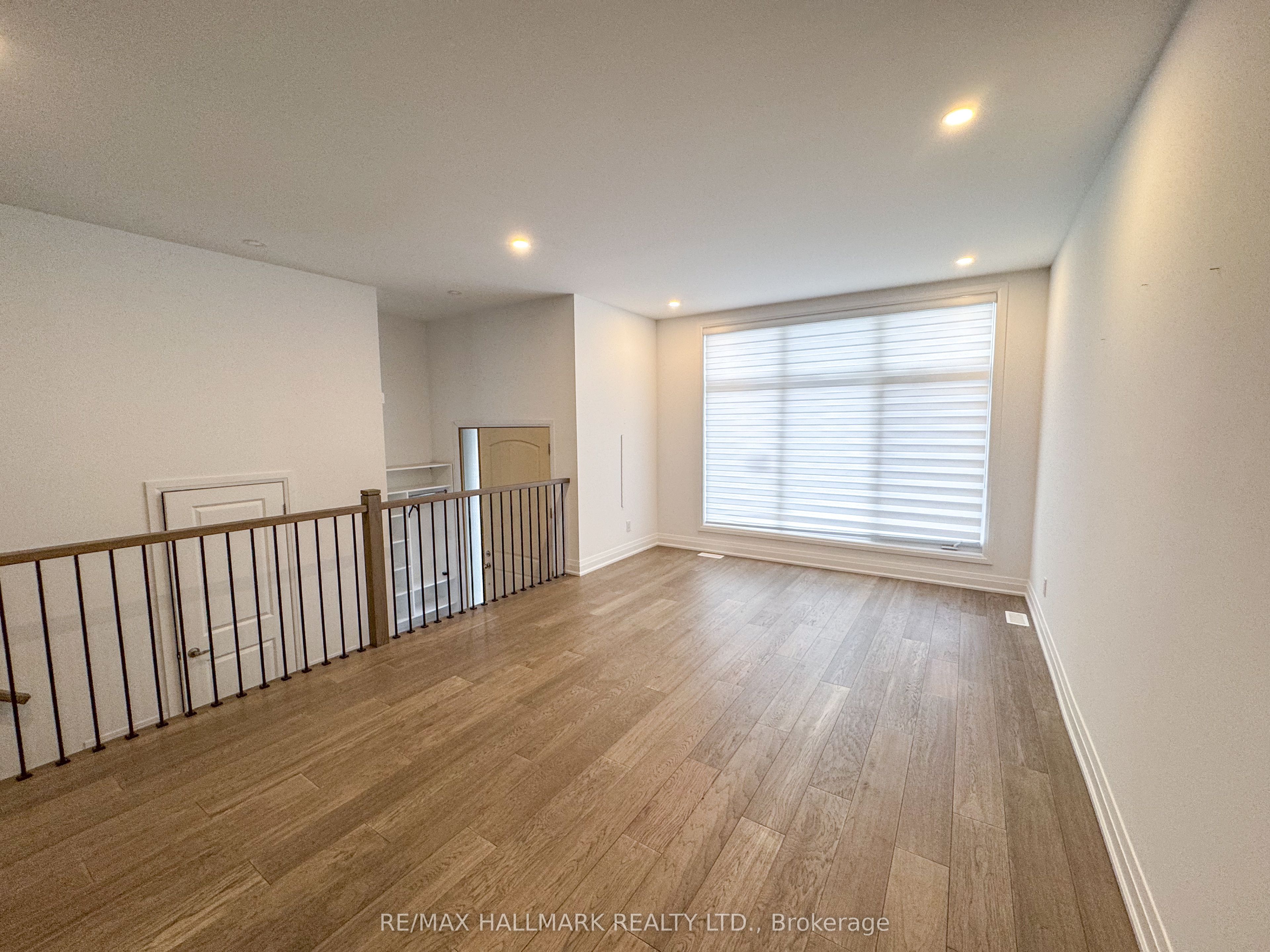 22 Direzze Court Main + Upper