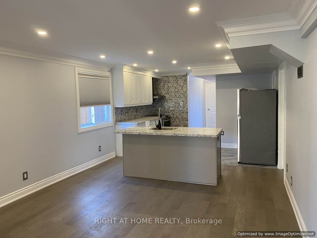 571 Roselaire Trail Bsmt