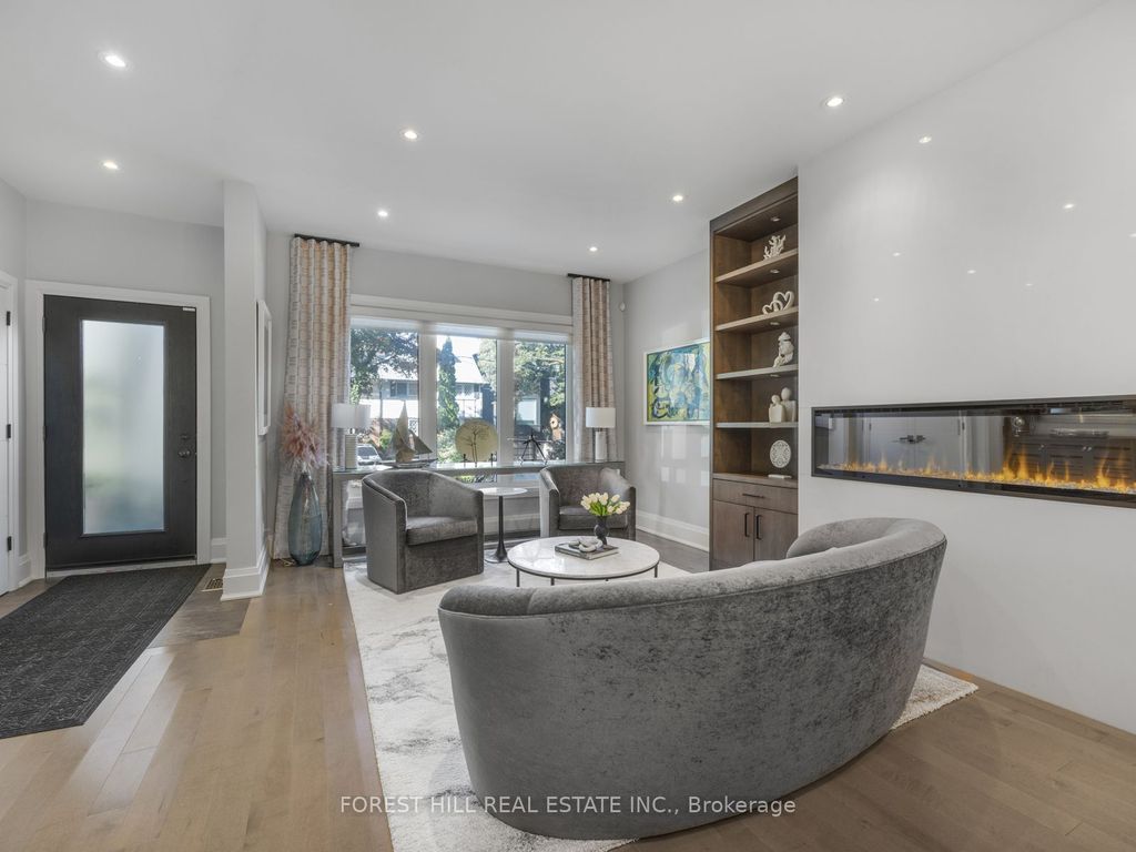 Photo of 67 Duggan Avenue, Toronto, ON M4V 1Y1 (MLS # C12442512)