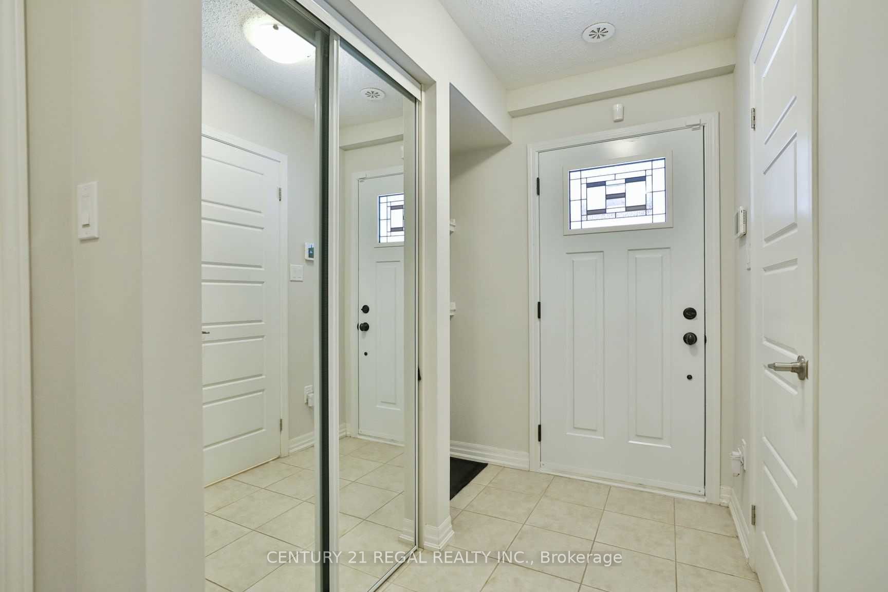 3089 Harbell Gate