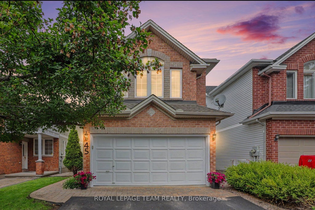 Photo of 45 Coleridge Street, Carlington - Central Park, ON K2C 4G2 (MLS # X13712152)