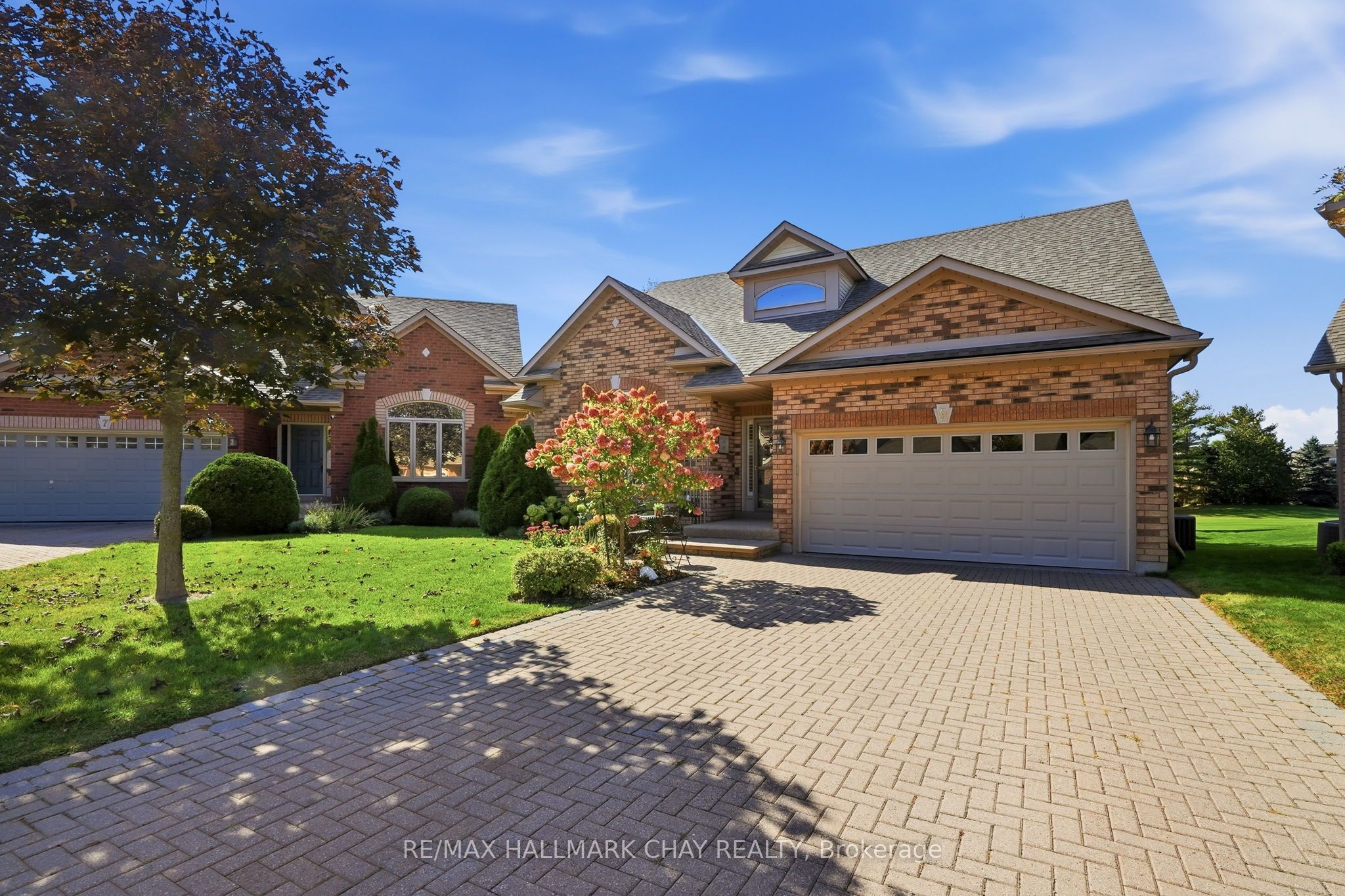 9 La Costa Court