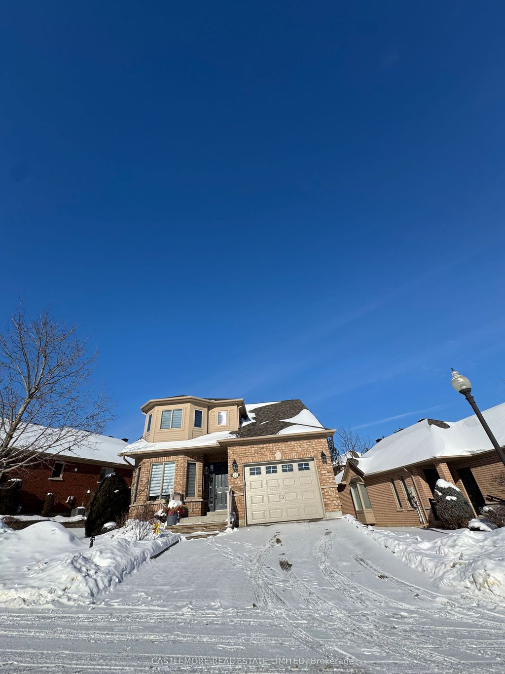 Photo of 22 Montebello Terrace, New Tecumseth, ON L9R 2H3 (MLS # N12727980)