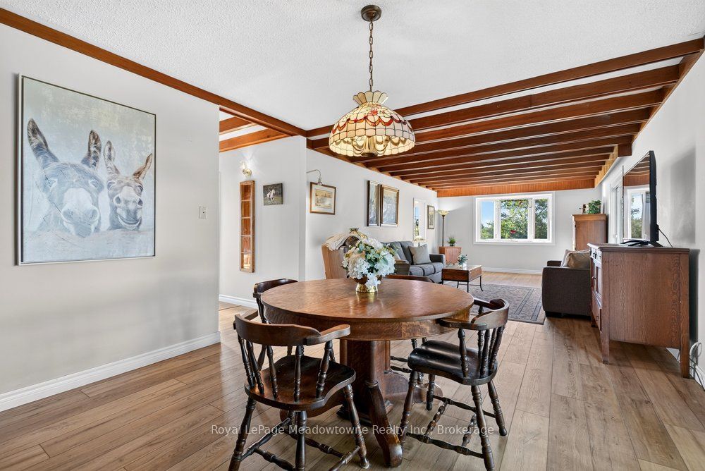 4379 Henderson Road