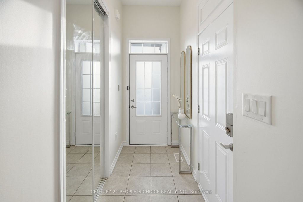 Photo of 542 FIR Court, Milton, ON L9T 7E7 (MLS # W12767996)