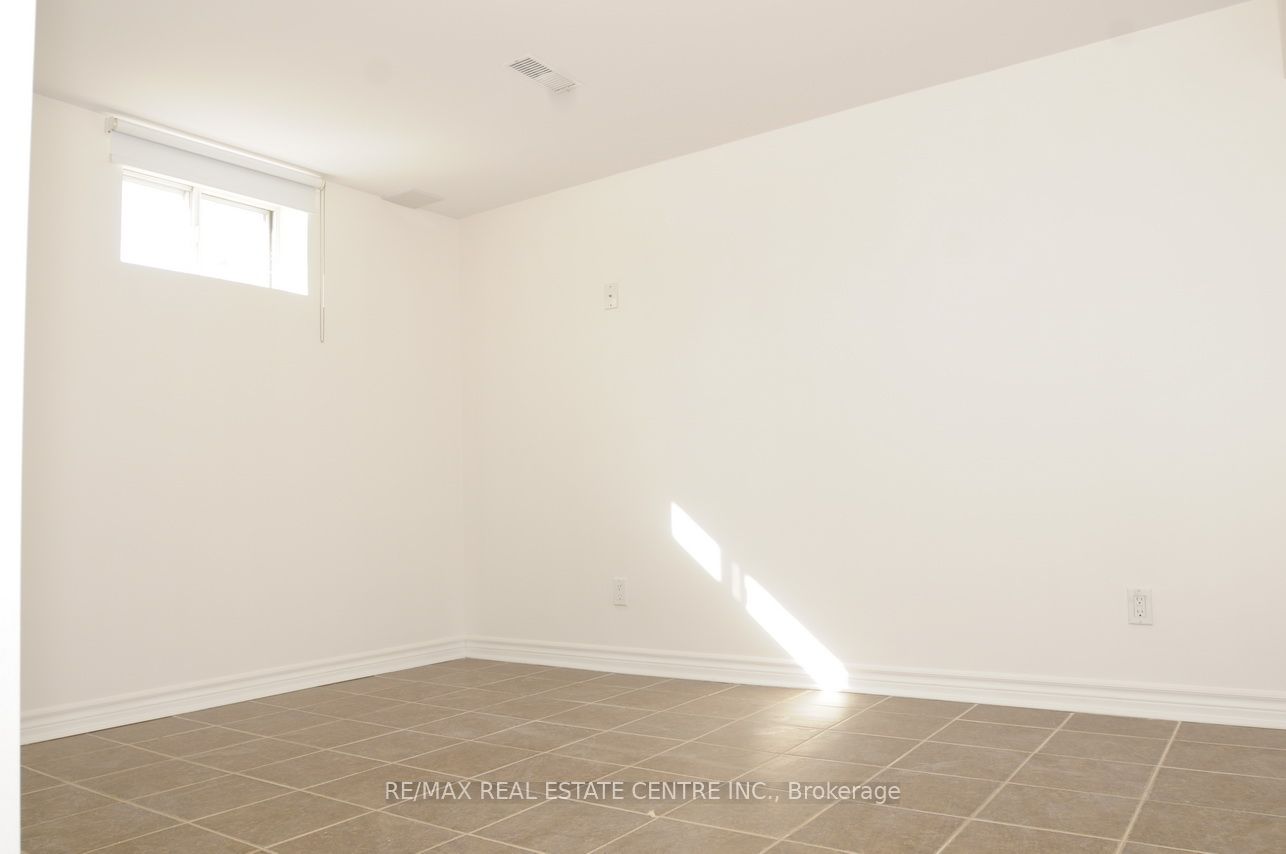 22 Hollister Road Lower Level