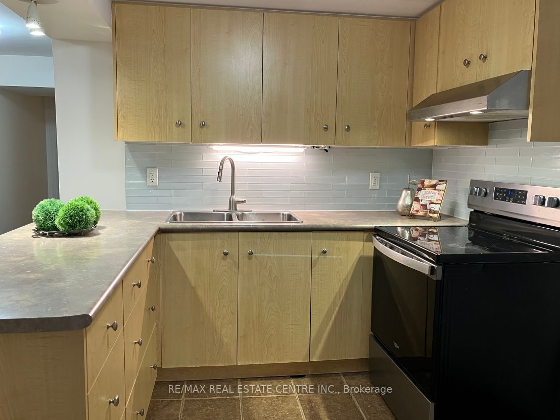 22 Hollister Road Lower Level