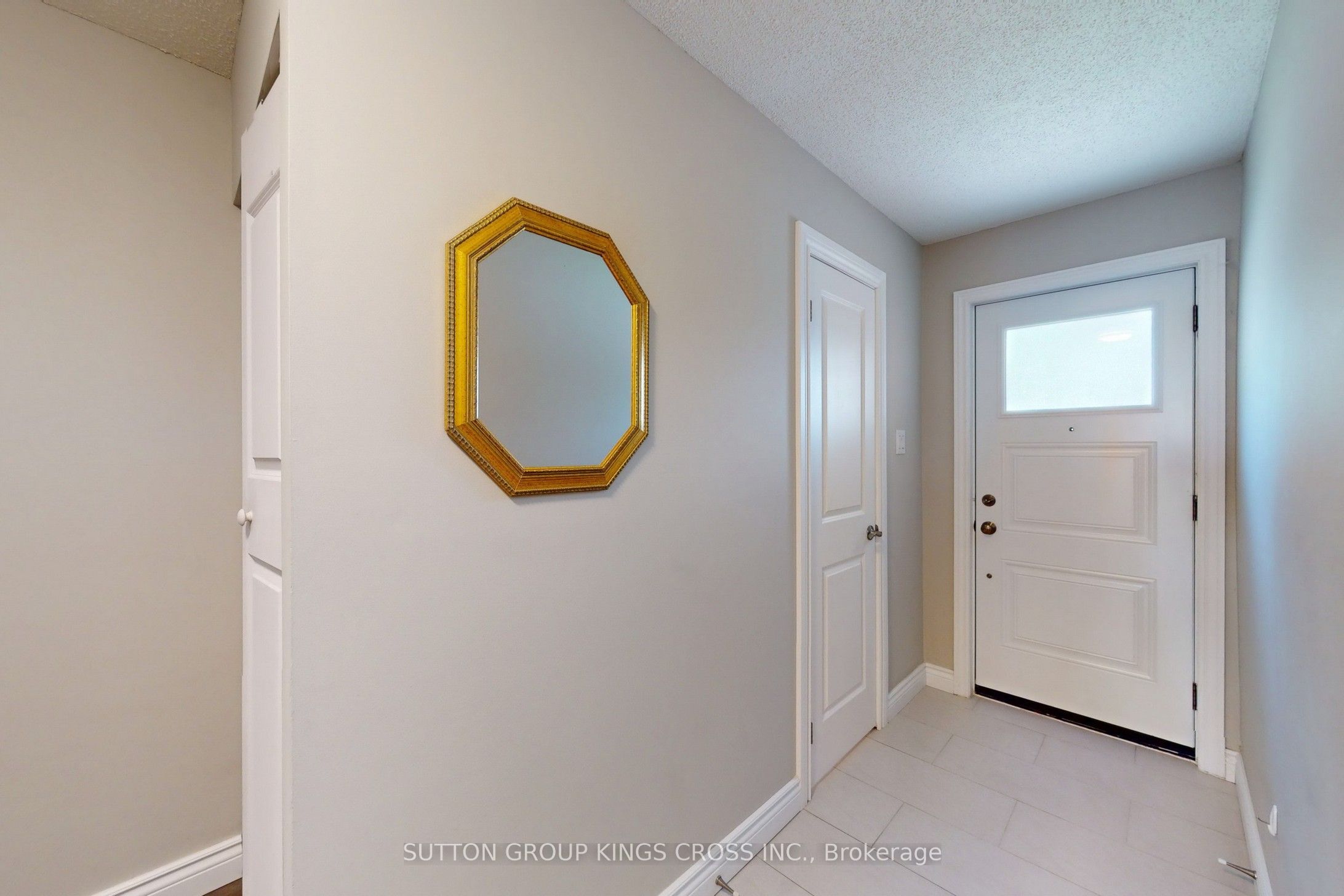 2575 Parmeer Drive 2
