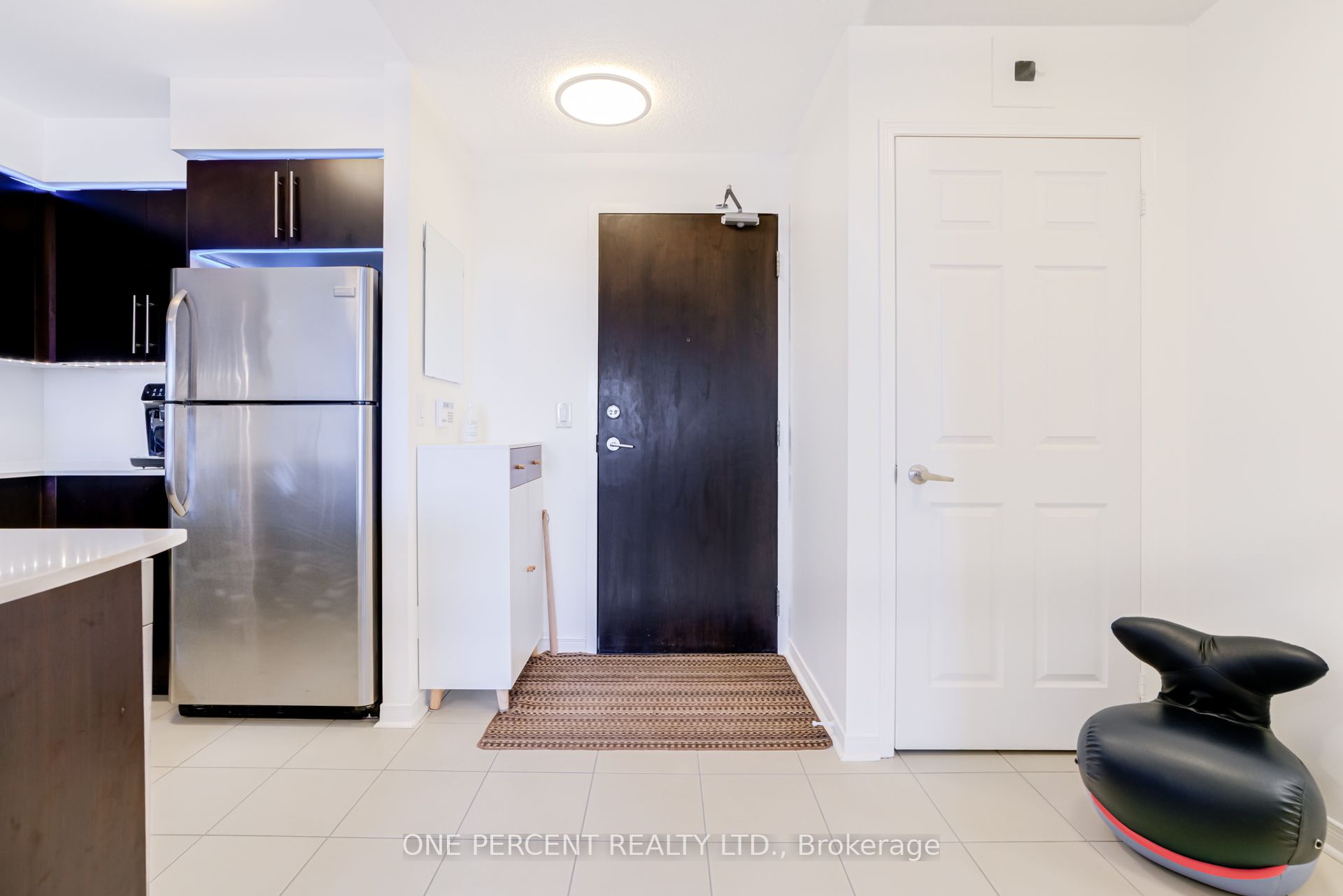 73 King William Crescent LPH02