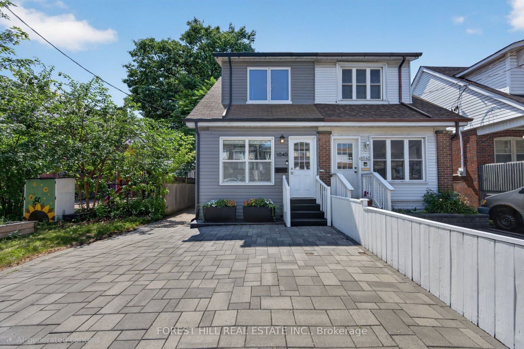 Photo of 1040 Woodbine Avenue, Toronto, ON M4C 4C4 (MLS # E13810248)